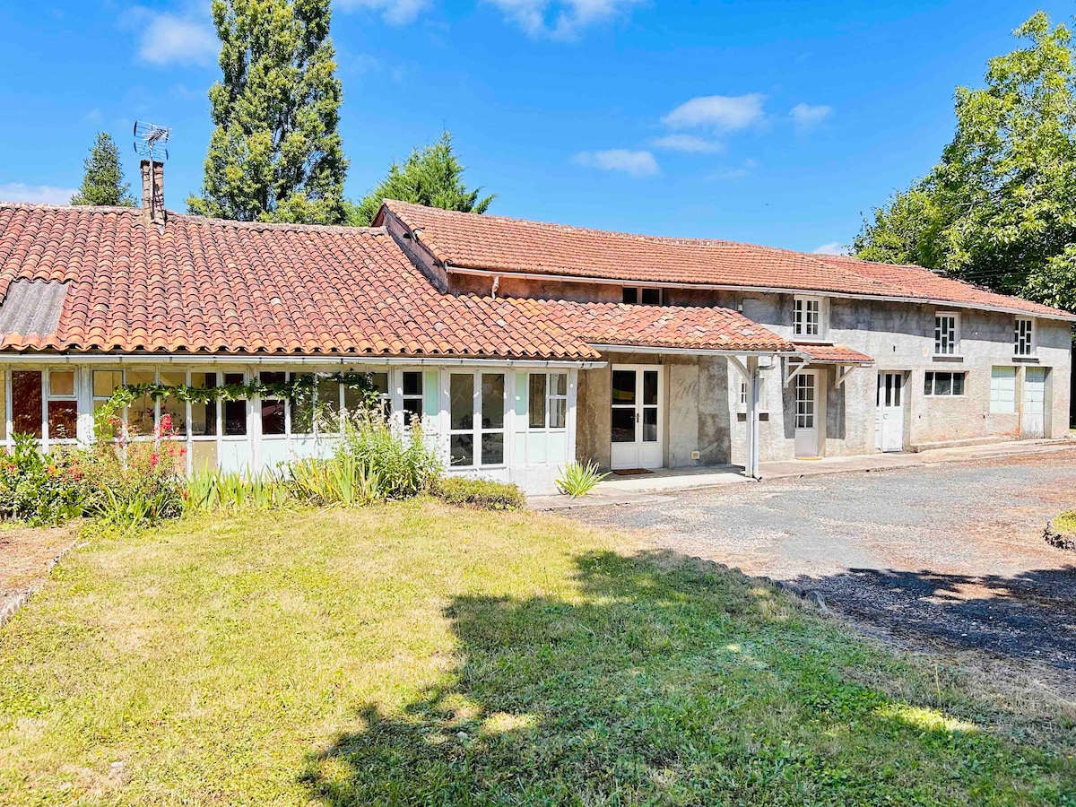 Maison de campagne avec jardin - Périgord Blanc