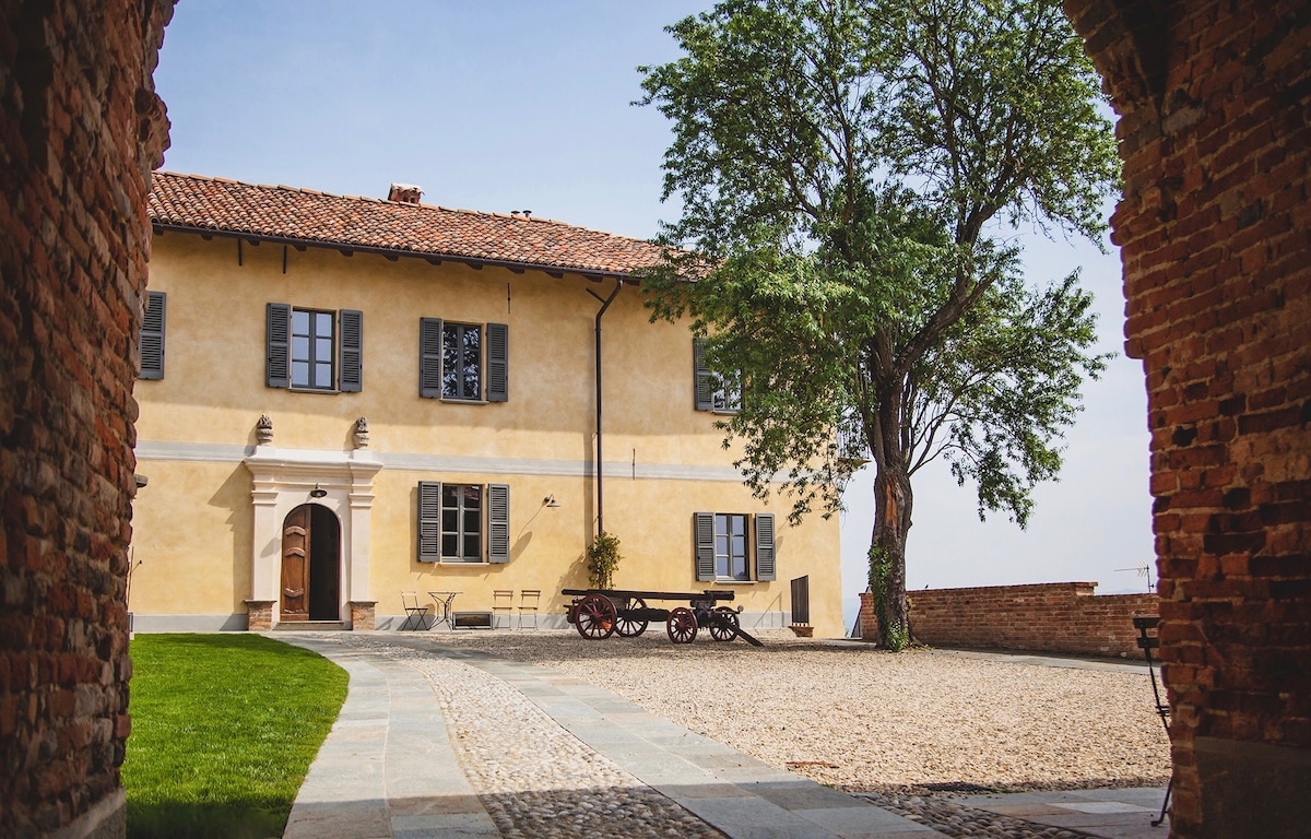 Piemonte美丽的别墅，带共用泳池