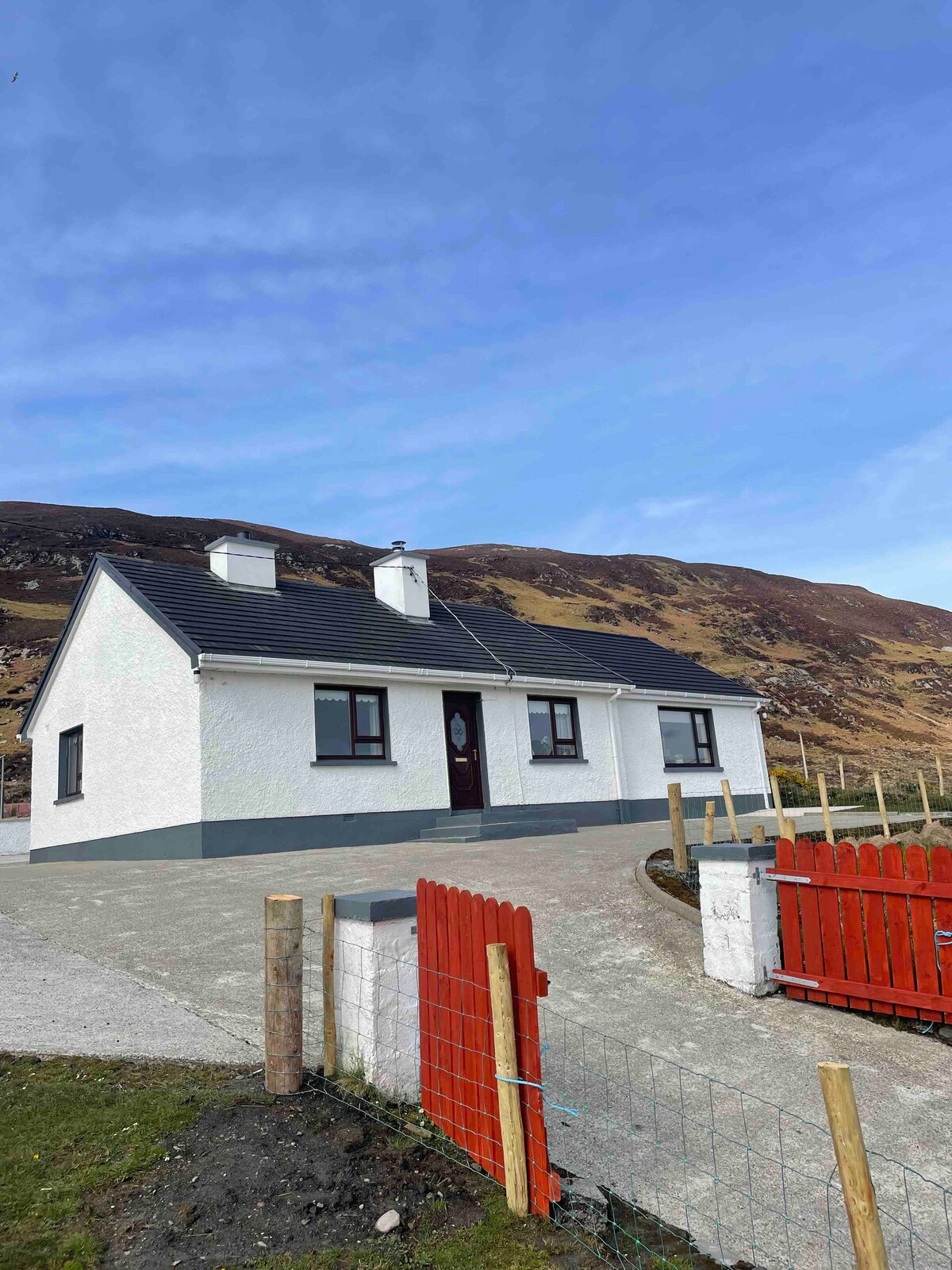 Eileen's Cottage - Glencolmcille