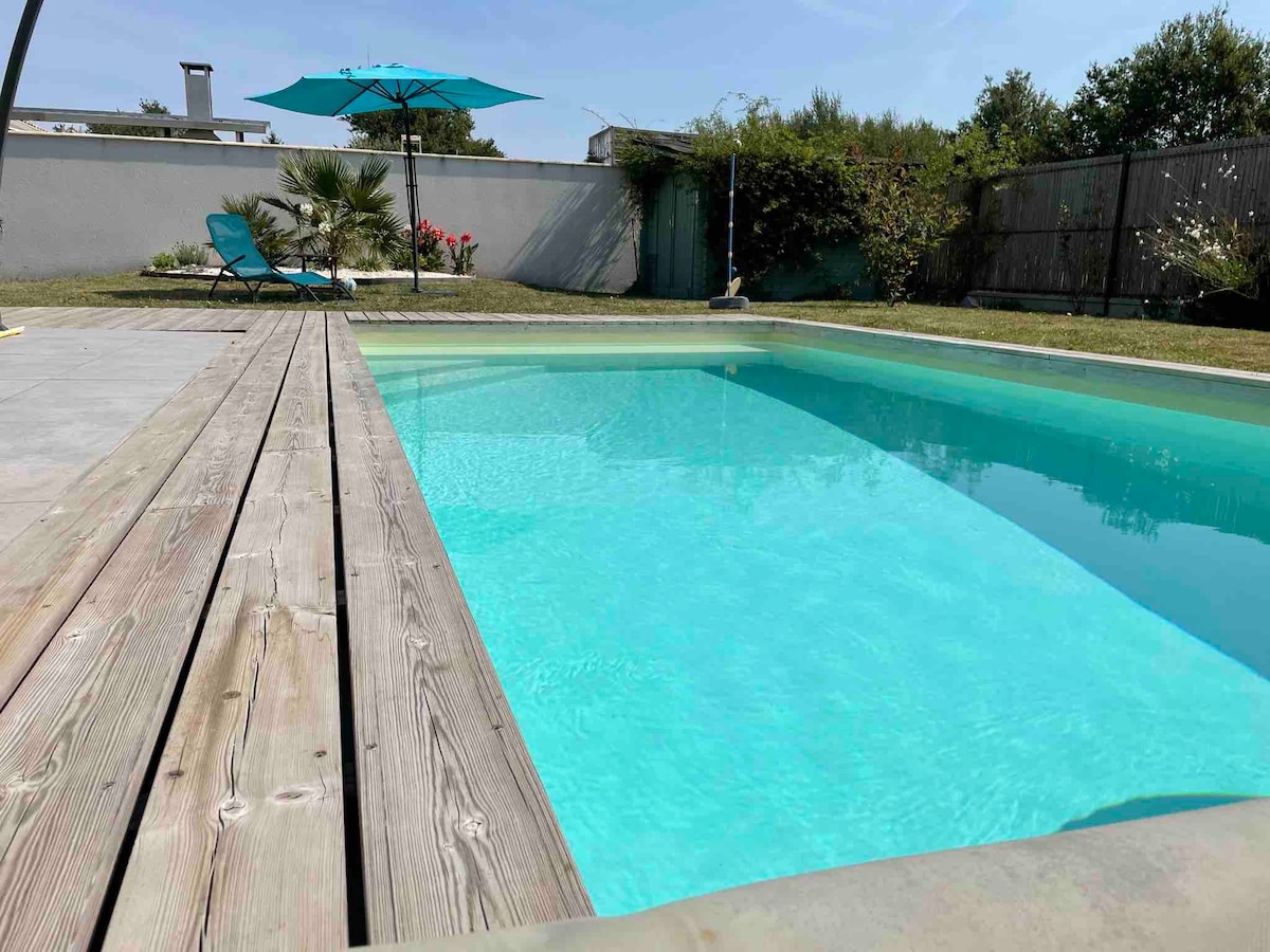 Charmante maison avec piscine proche Bordeaux