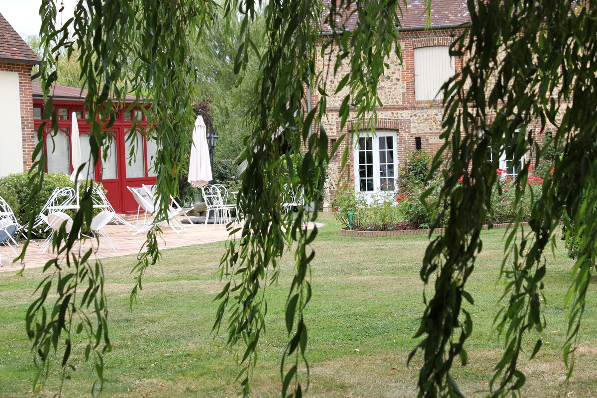 Domaine Les Trois Chevaliers, Orne, Normandy