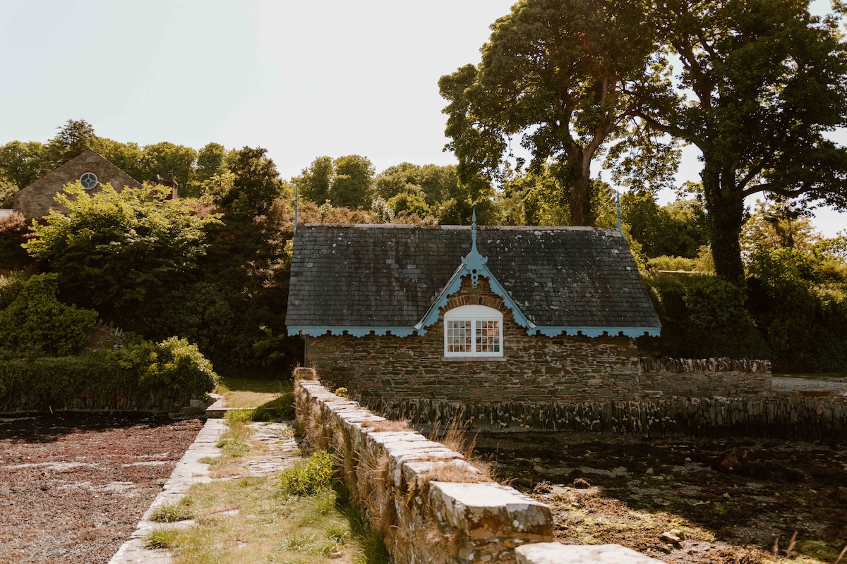 The Boathouse at Old Court