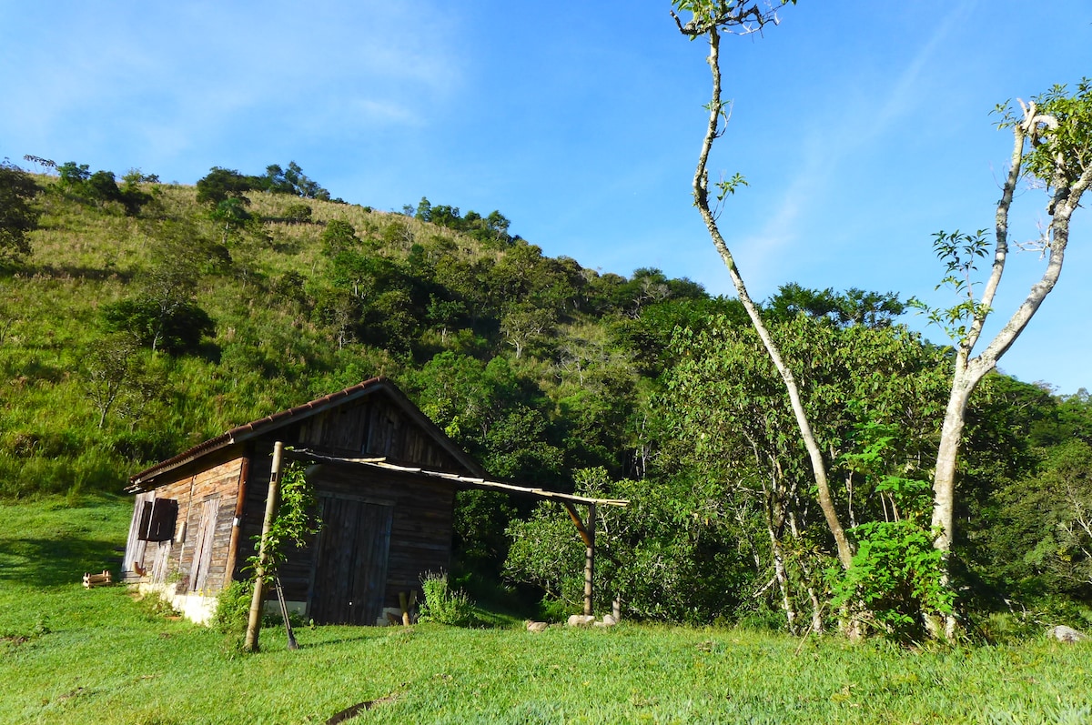 曼提凯拉山（ Mantiqueira Mountain ）的魔法小屋