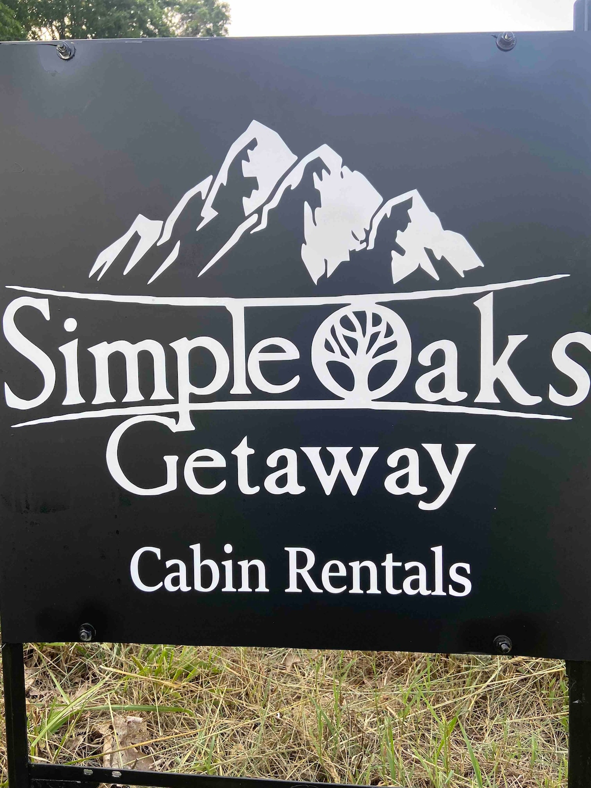 Simple Oaks Getaway
