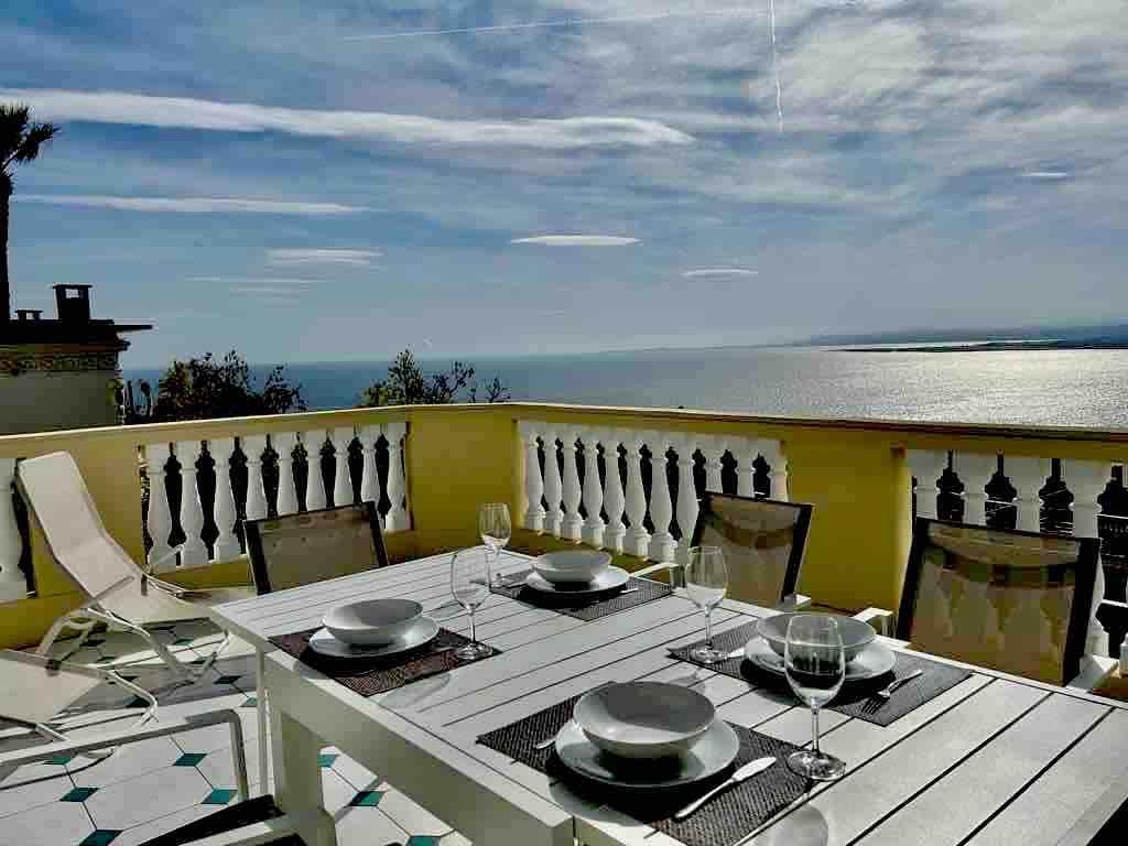 Apartment w/large terrace & amazing view in Nice