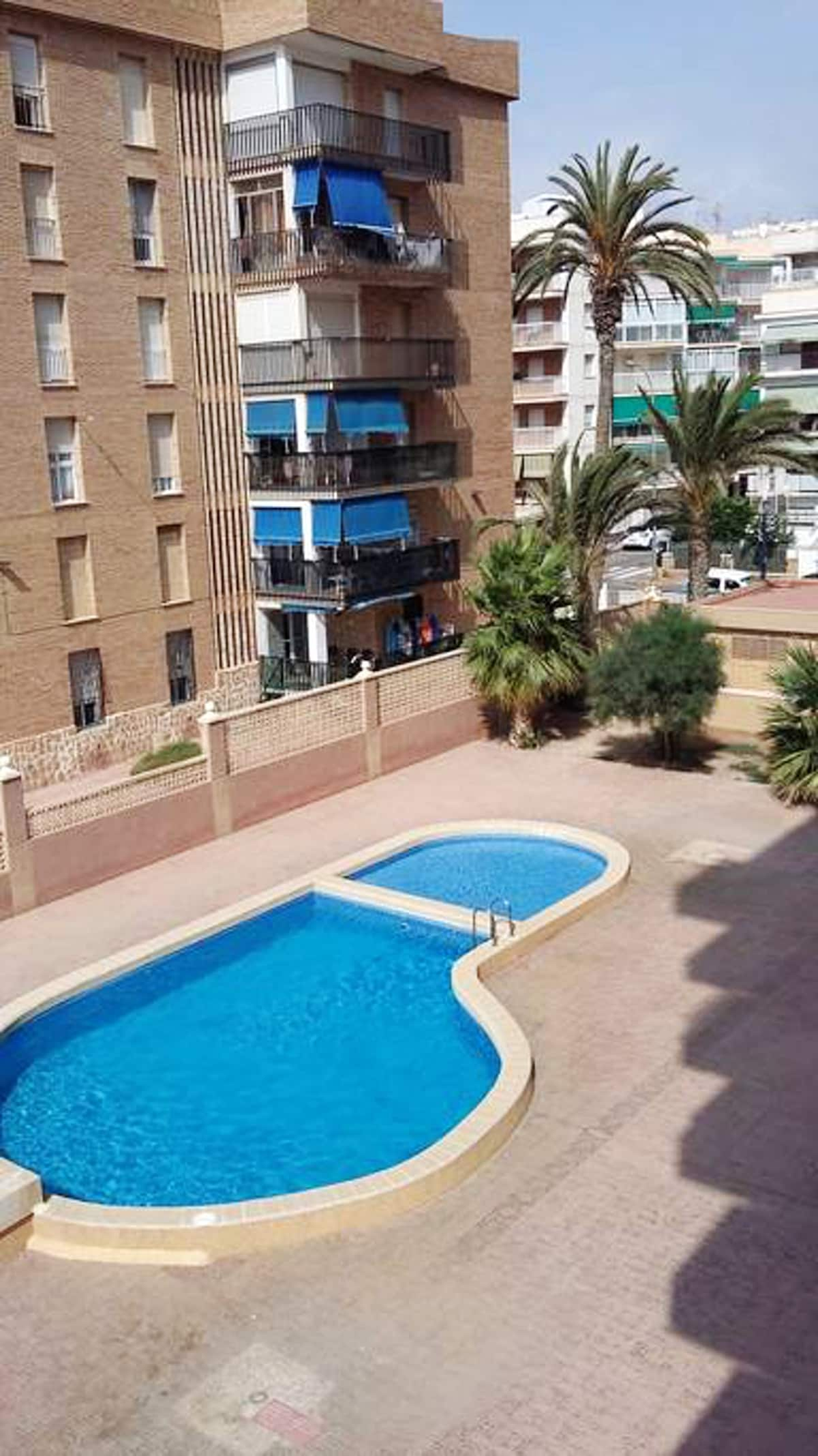 Appartement for 4 ppl. with shared pool at Águilas