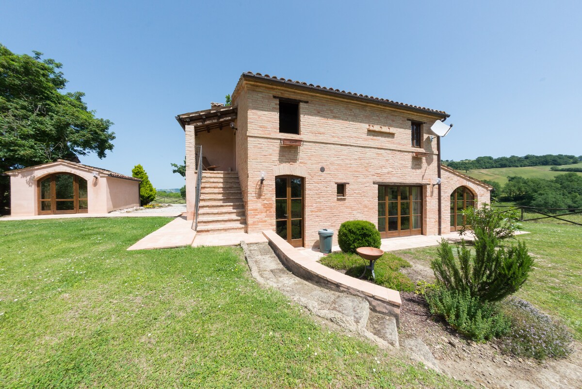 Villa Orrizonti - Enjoy the peace in a secure way