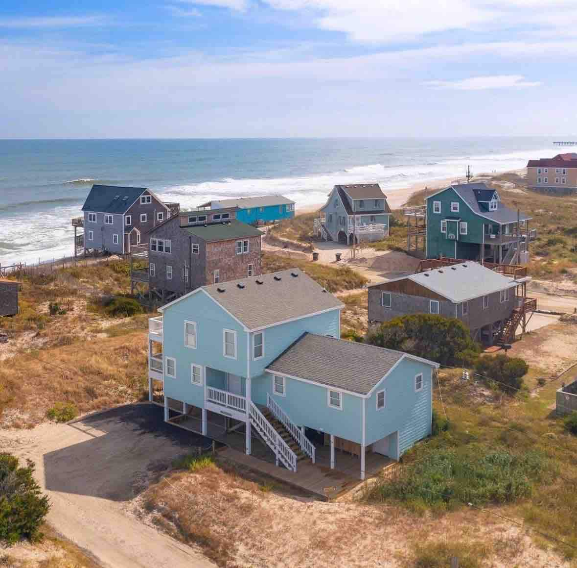 Semi-oceanfront with HOT TUB, steps to beach!