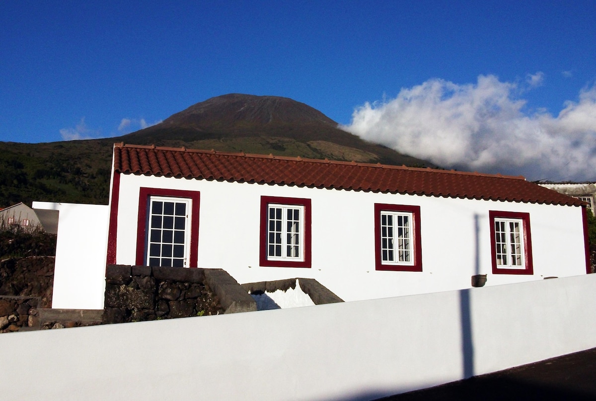 Valsa House, Pico Island, Azores