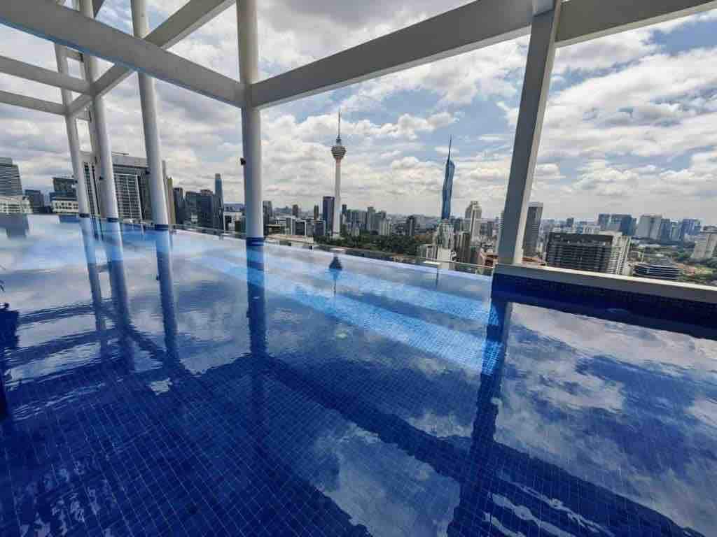 Cozy Apartment & infinity pool with- KLCC view