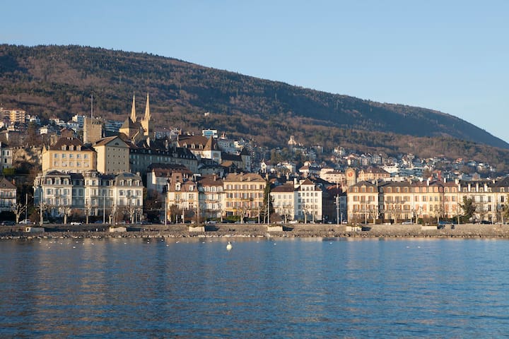 纳沙泰尔(Neuchâtel)的民宿