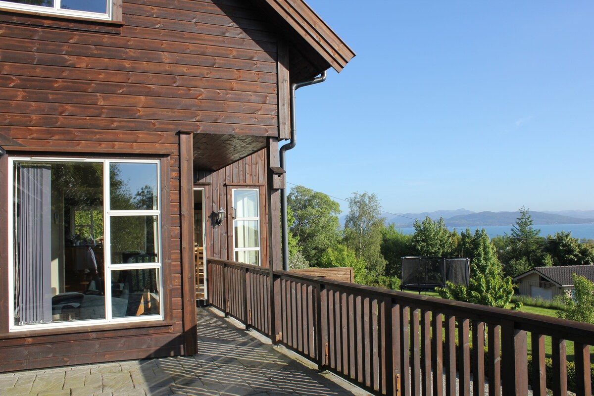 Beautiful house, close to Preikestolen & Stavanger