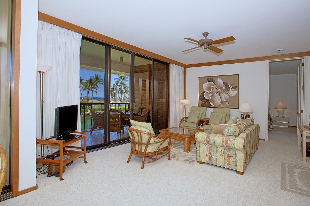 位于Mauna Lani-私人海滩的海滨公寓！