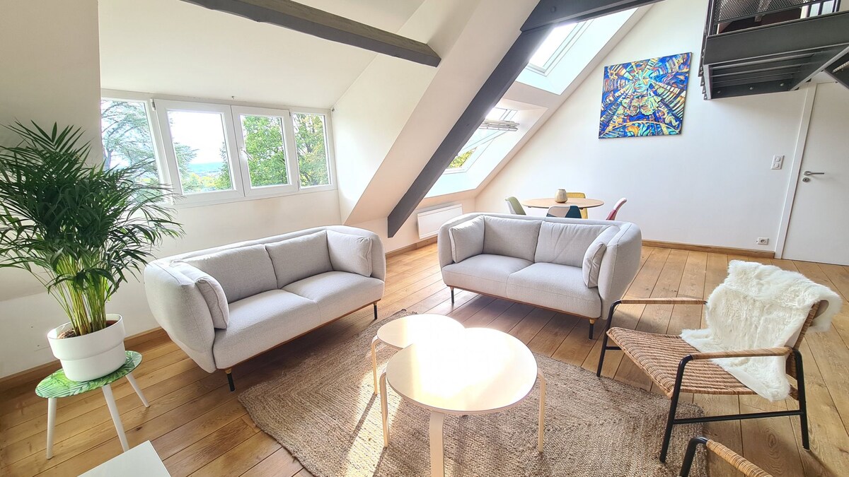 Loft dans la maison "les deux cèdres"