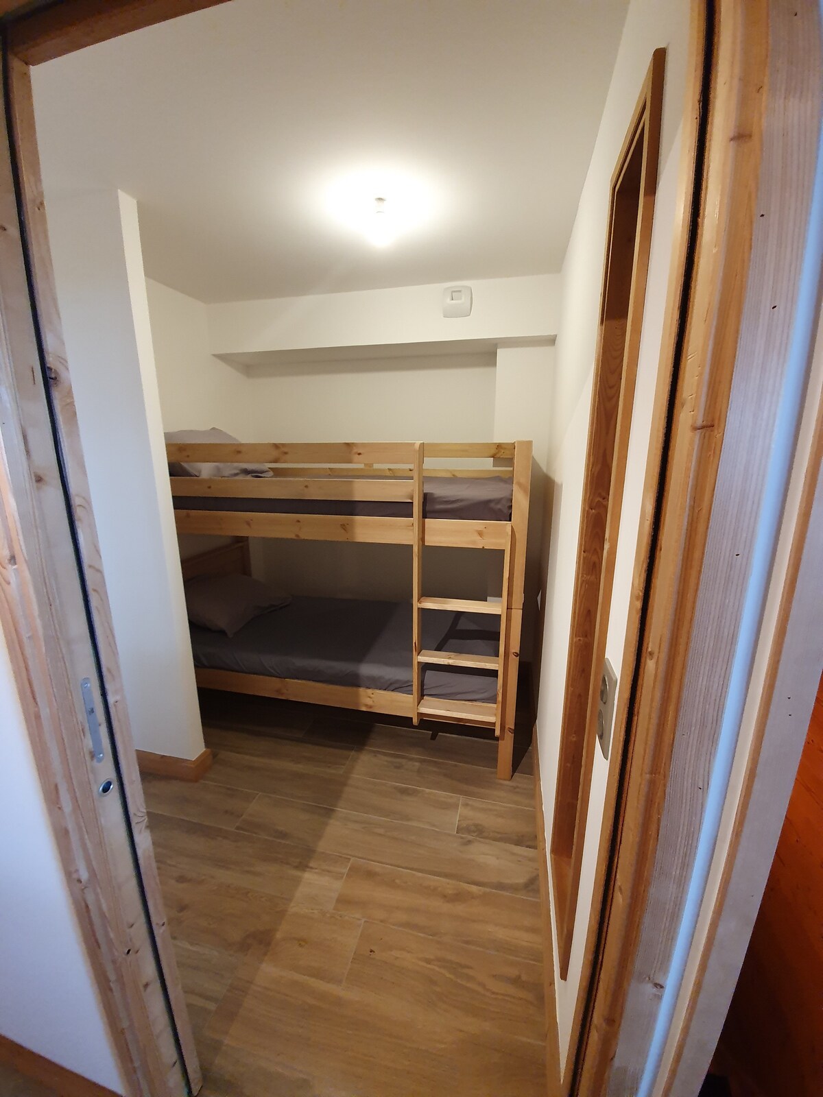 Appart neuf 12 pers 4 chambres + coin montagne