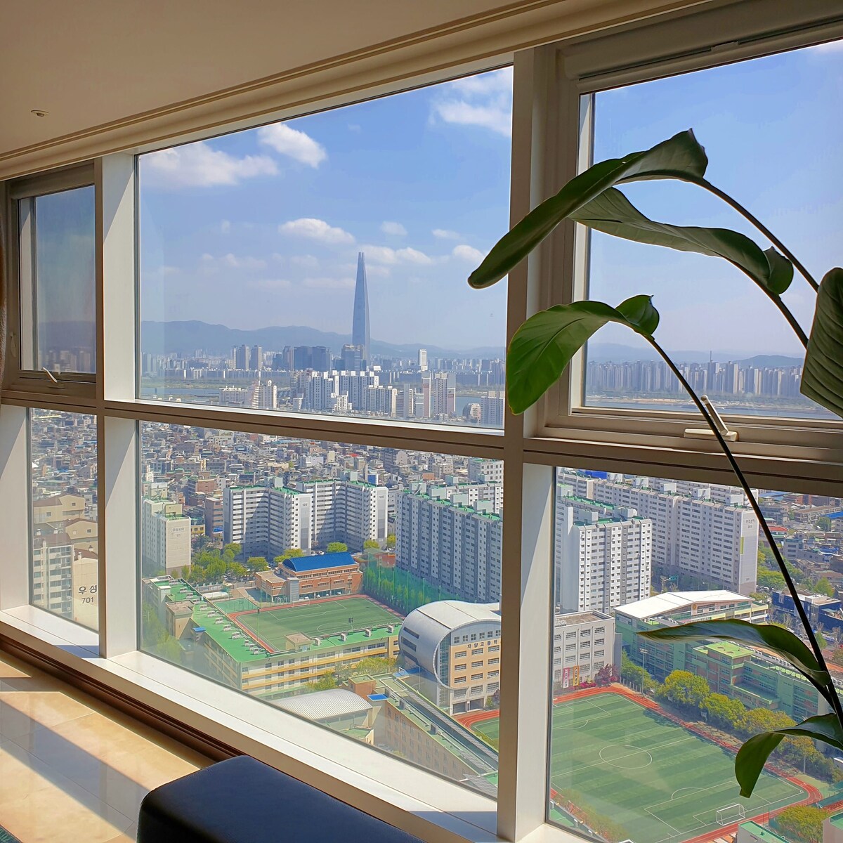 The View, Seoul # 191平方米公寓， 5分钟可达Kunkuk地铁站