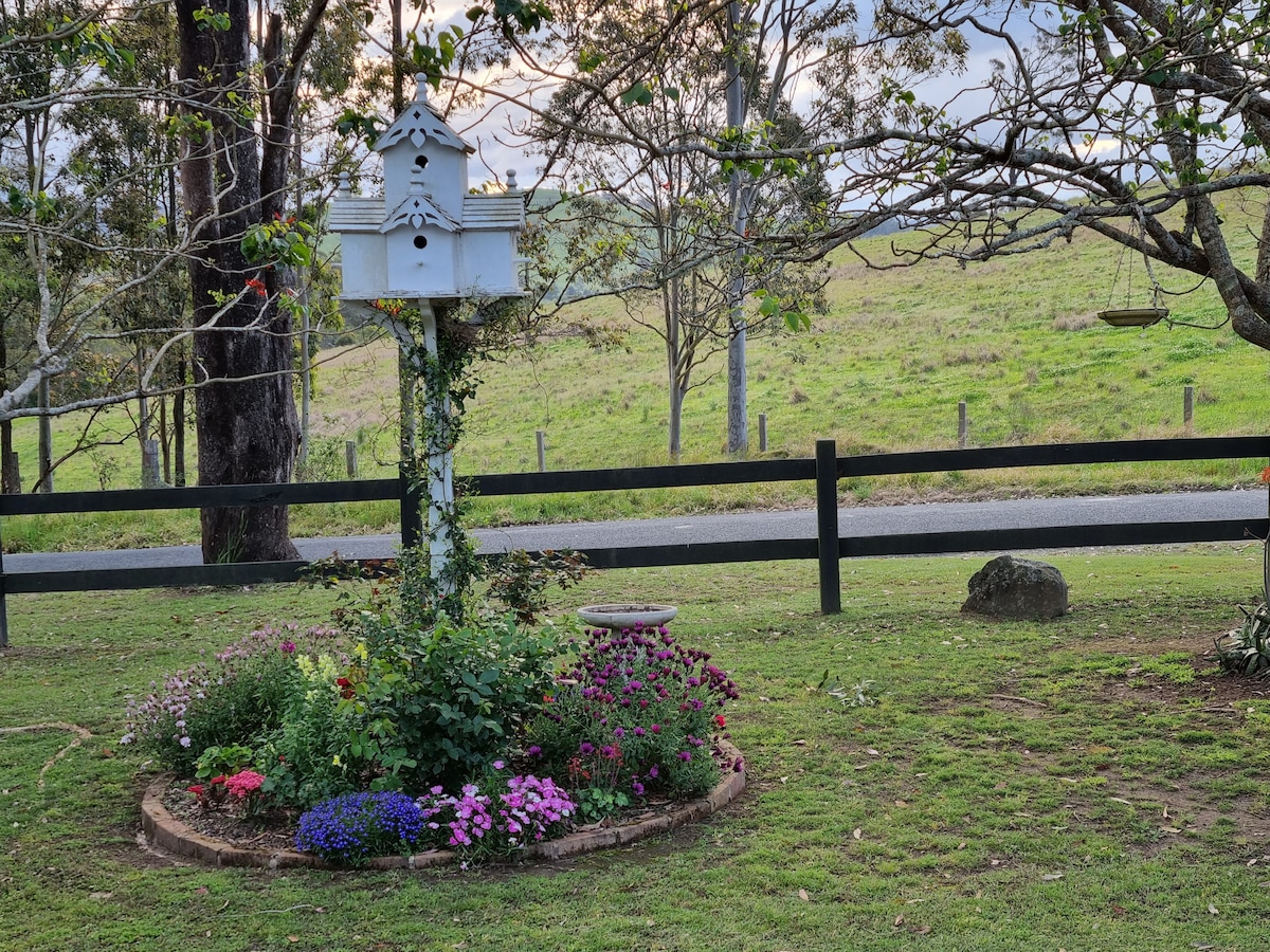 Alison cottage.