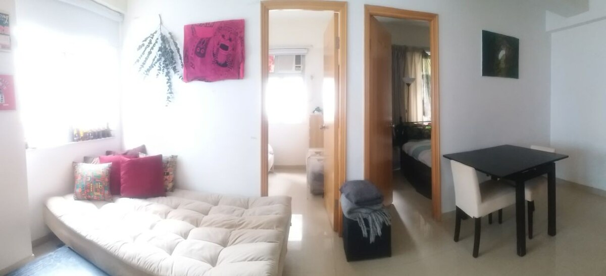 Double Room in 2 BR Flat in Sheung Wan