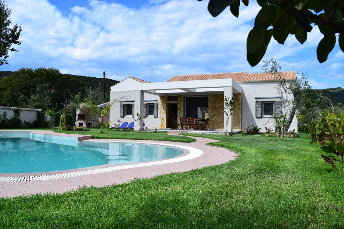 Luxury Villa Erotas with private pool