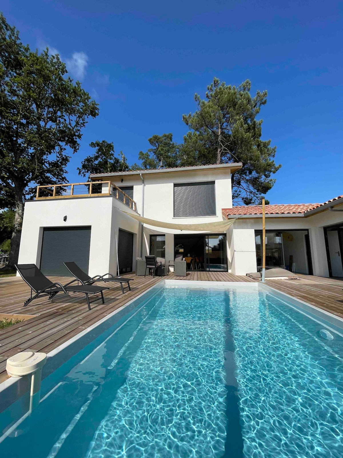 Comfort villa with heated pool* /10km Contis Plage