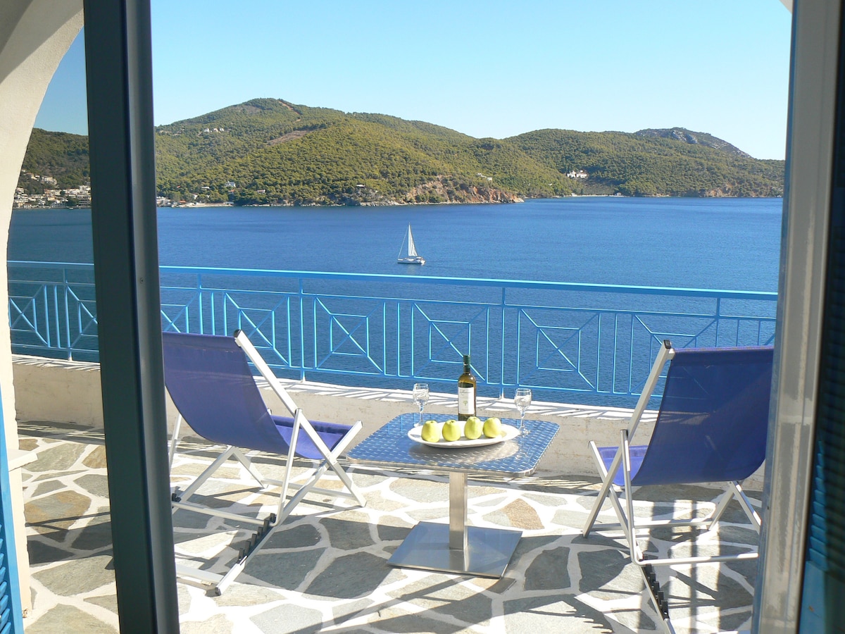 Jenny 's Sea View House和Poros Island。