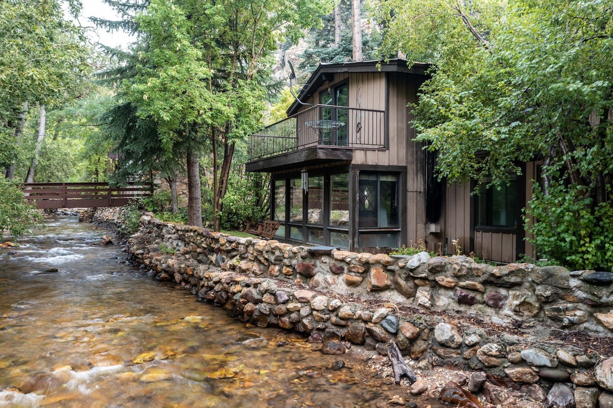 Cabin on Big Cottonwood River