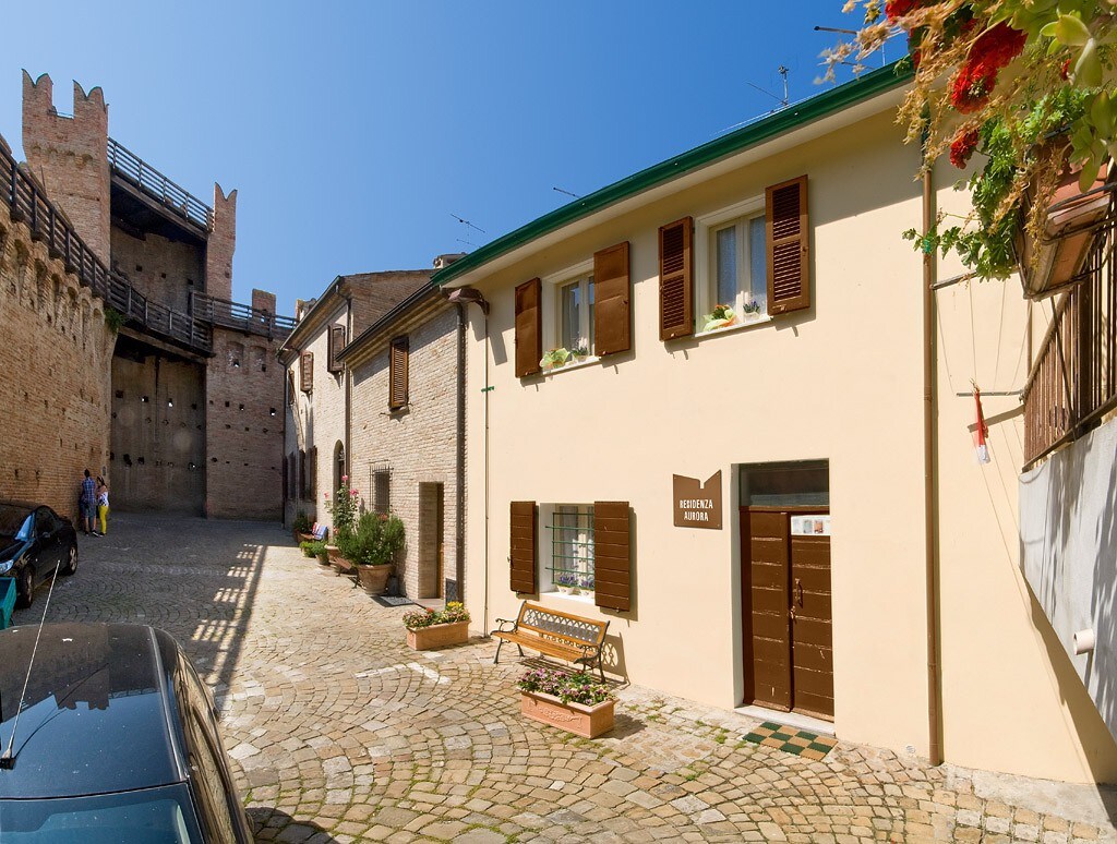 La Residenza Aurora in the Castello di Gradara