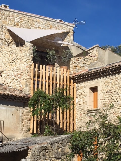 Le studio sur les toits au cœur du Luberon