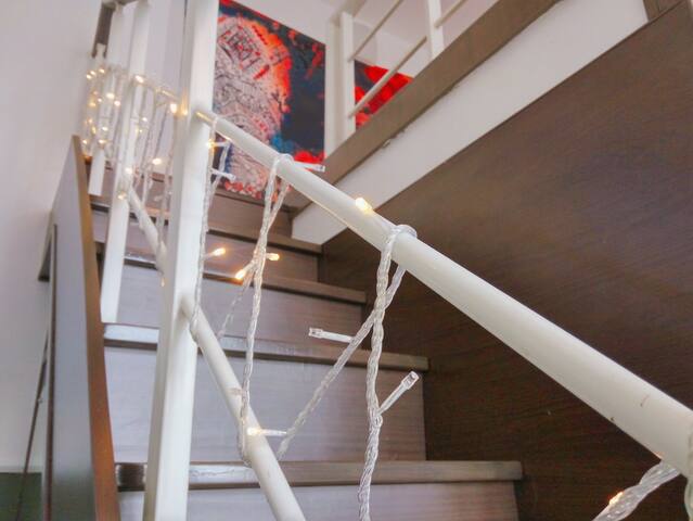 1988】星海广场海景旧时光の小生活 复古老大连榻榻米楼梯小吊铺 圣亚