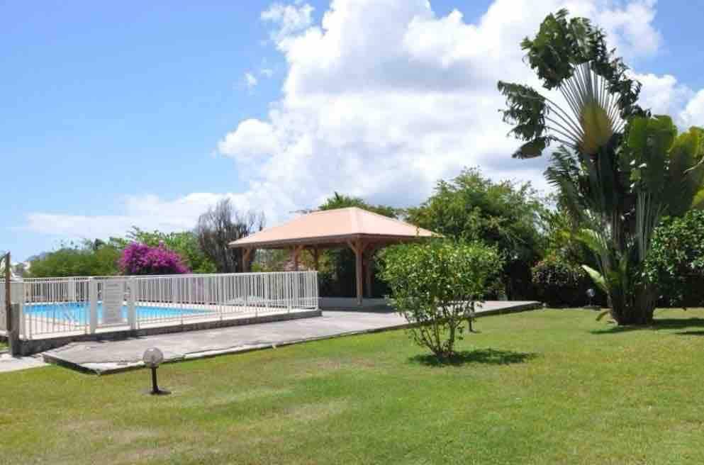appartement sud de la Martinique piscine et plages