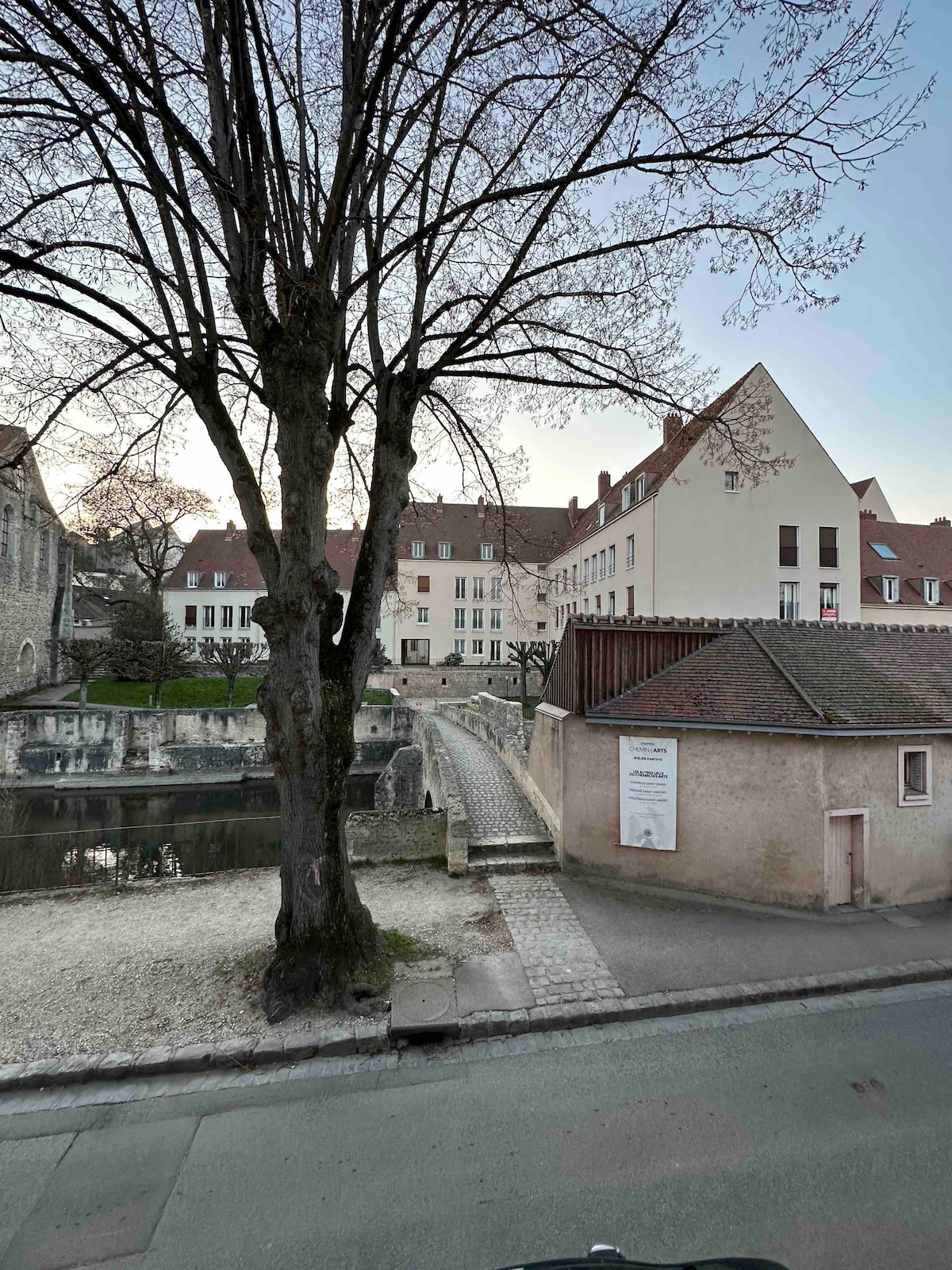 Appartement bords de l’Eure charmant studio