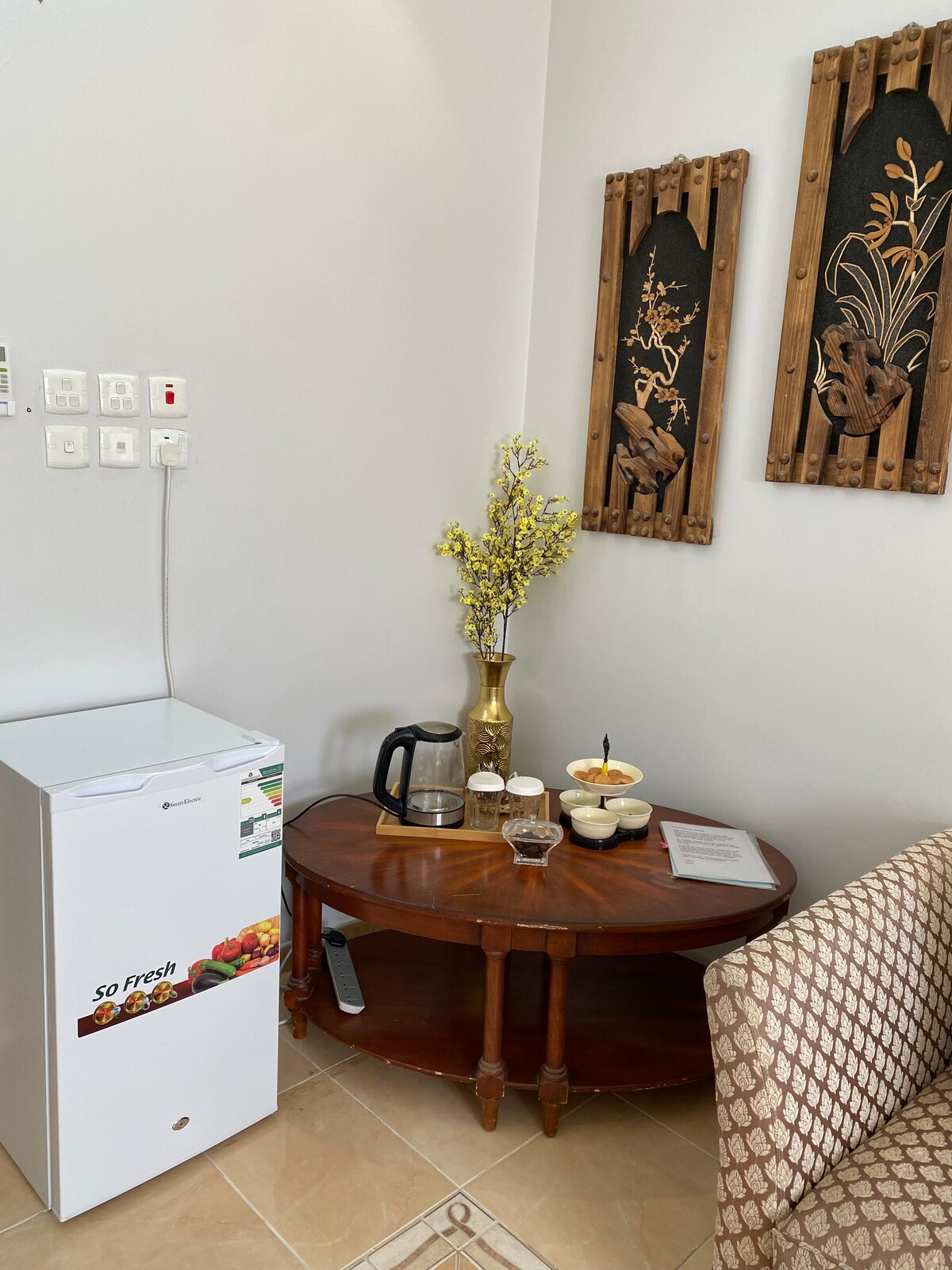 Central Apartment with Mountain View