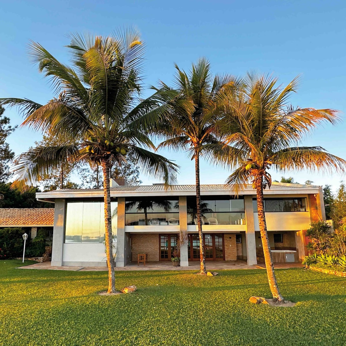 Casa Beira Lago Brasília