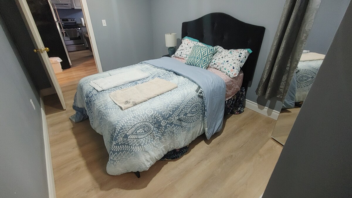 Bedroom & Living room with a cute kitchenette