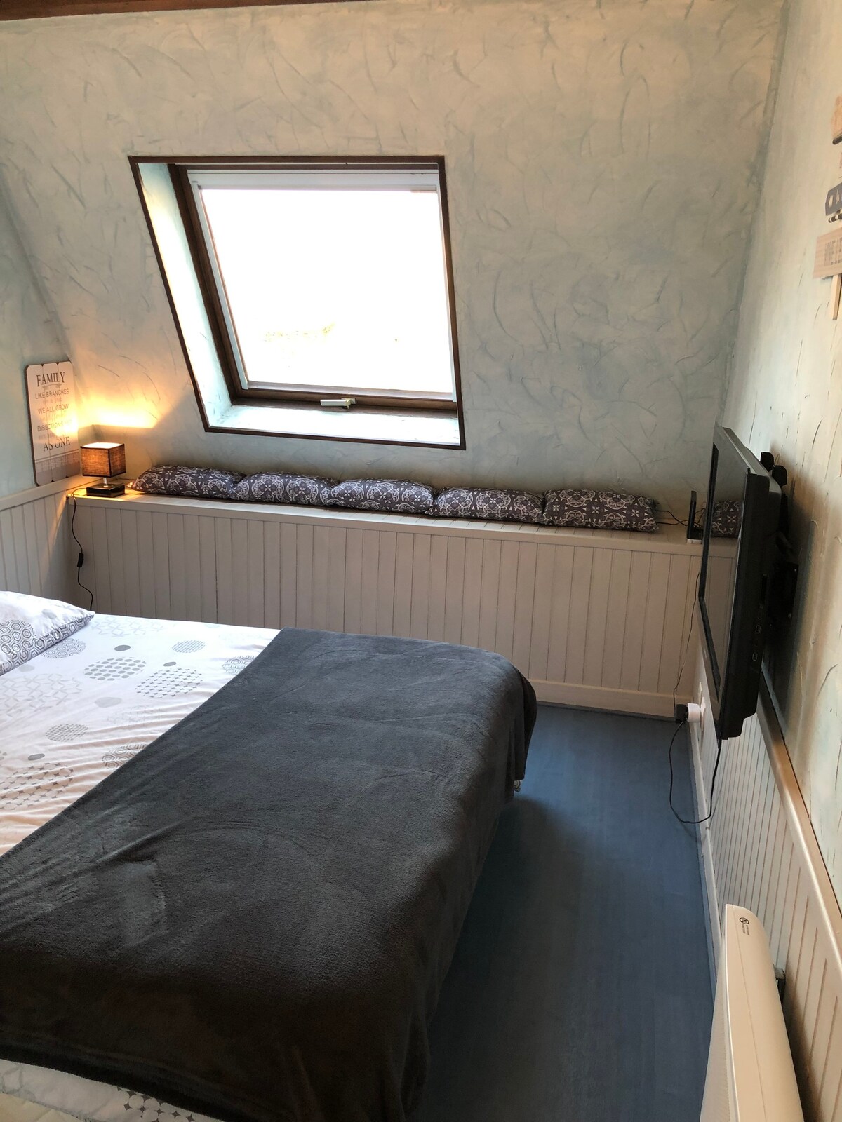 Chambre privée B cherbourg en cotentin 1人