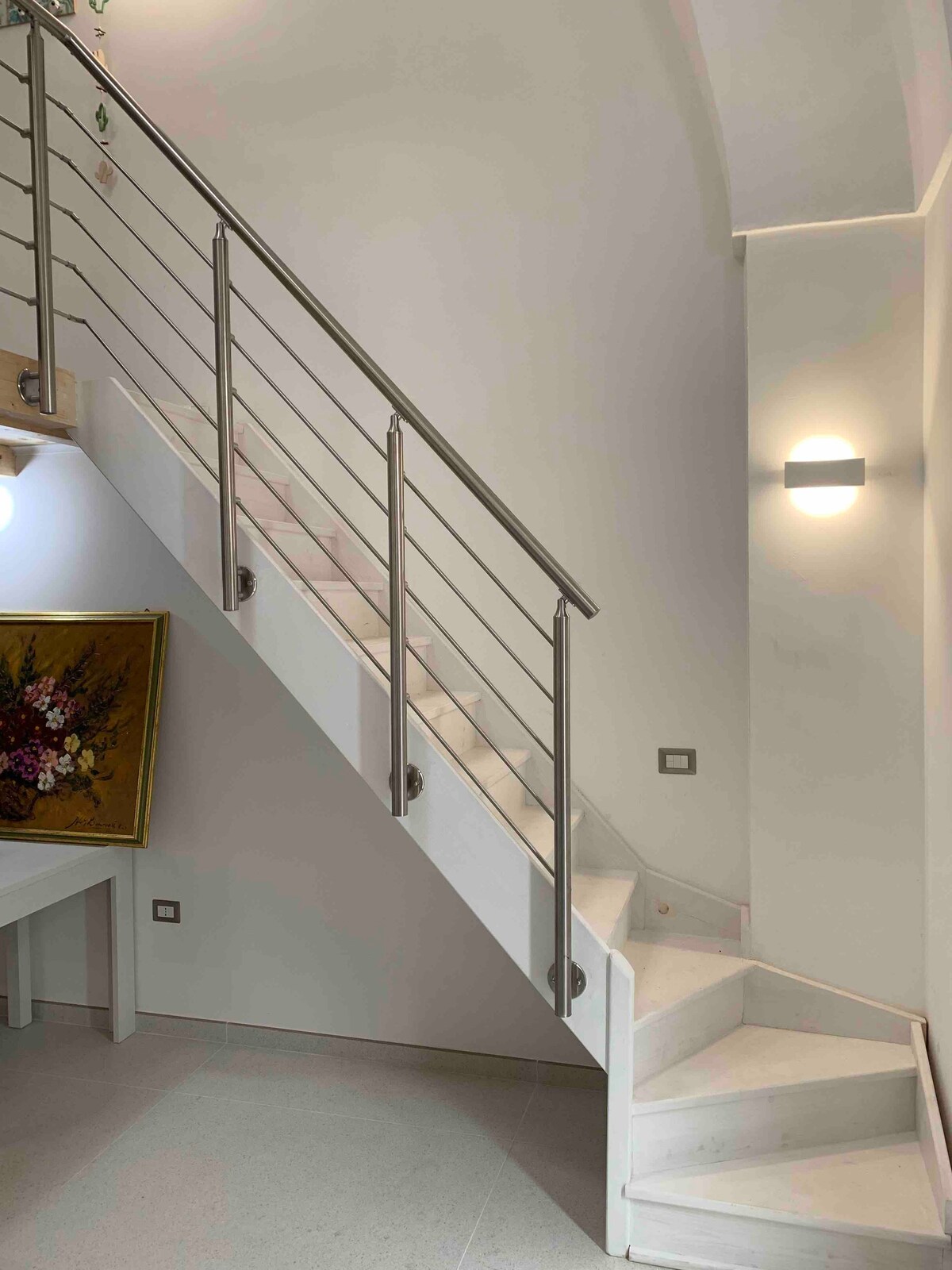 曼杜里亚全新单间公寓，配备舒适设施。