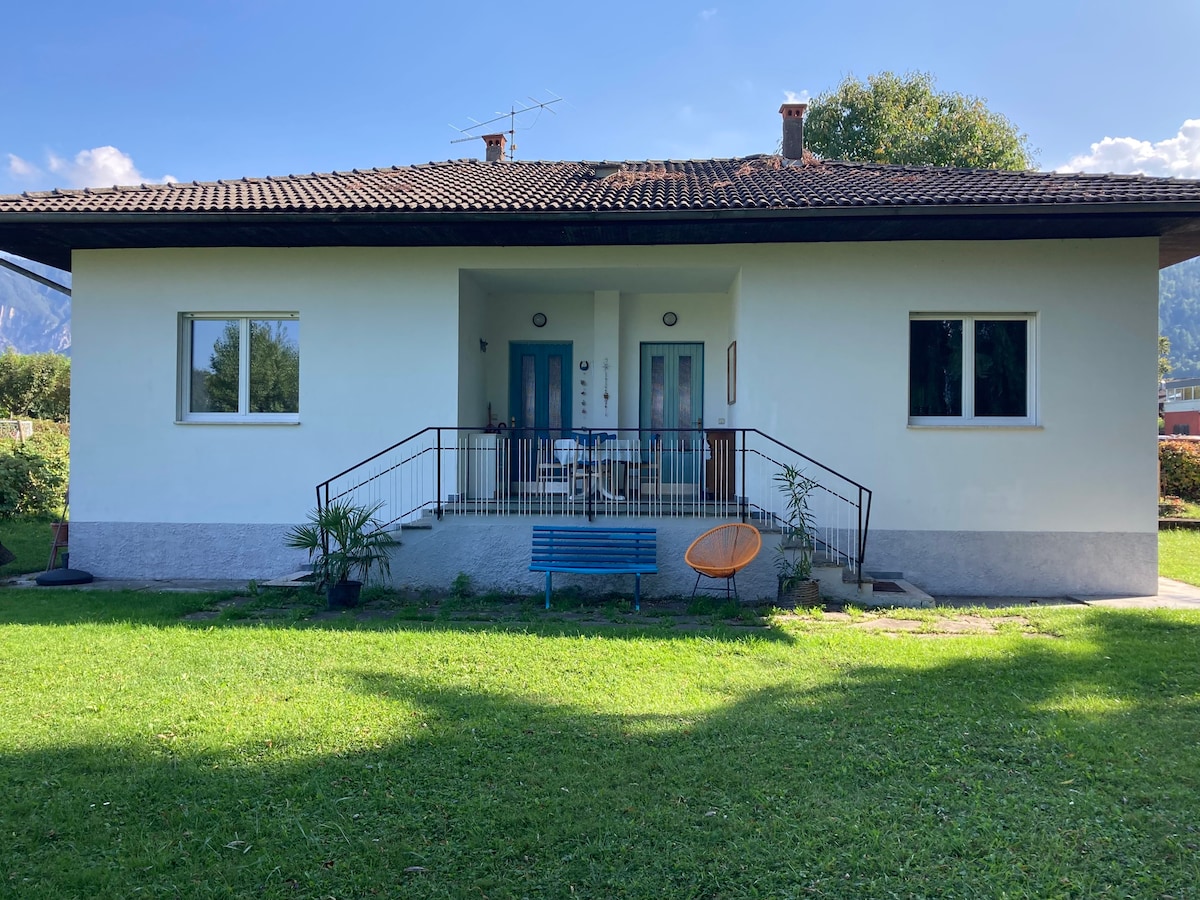 Appartement in Seenähe, sixties style!