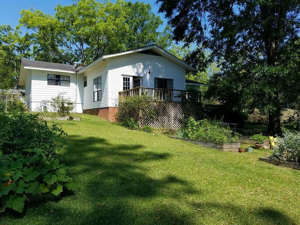 Bonnie 's Laurel Cottage