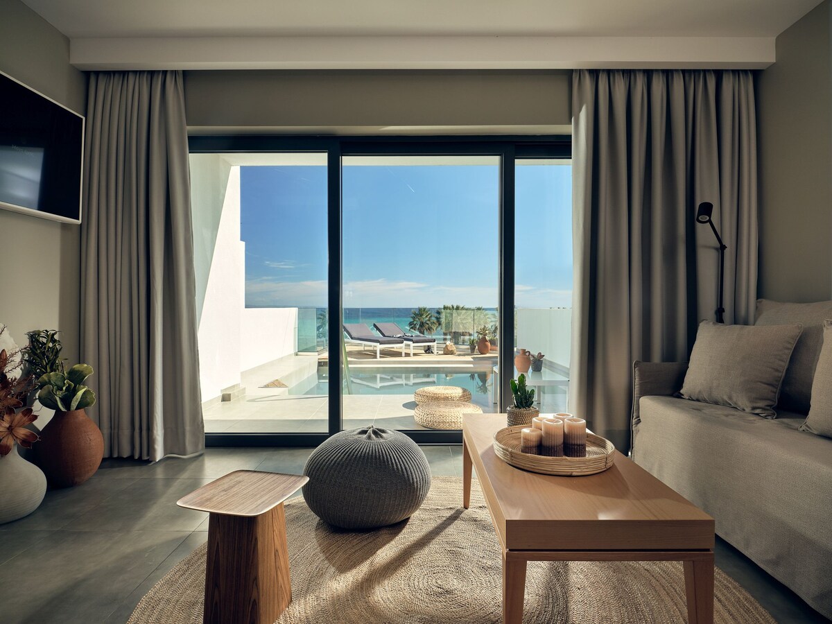 Oceanis Suites - Luxury Sea View Suite - Oceanis Suites - 3