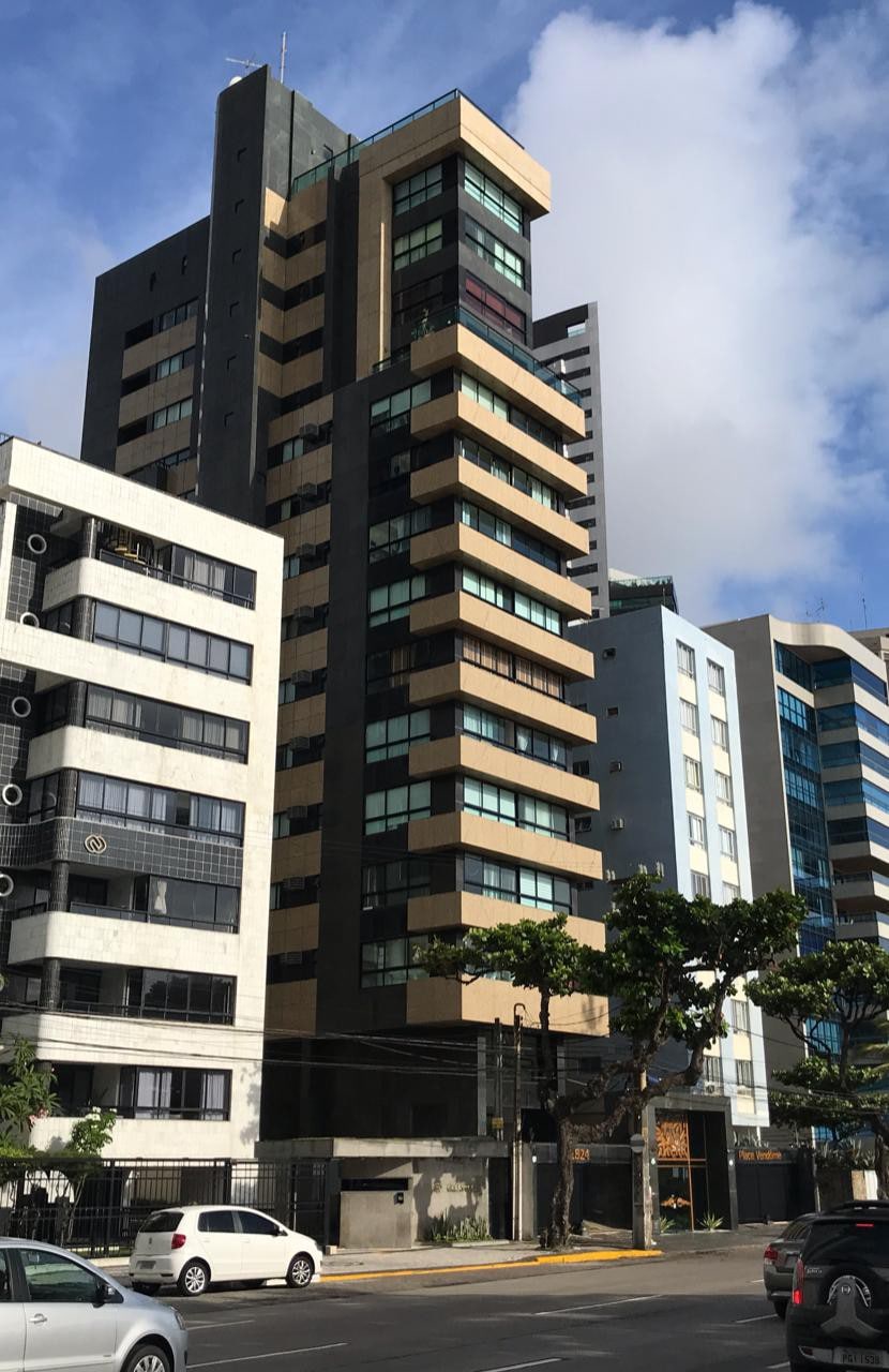 漂亮的公寓，带泳池- Beira Mar B.Viagem