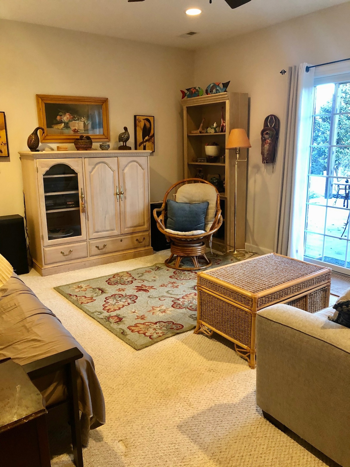 Entire Floor Apartment in Lovely Home