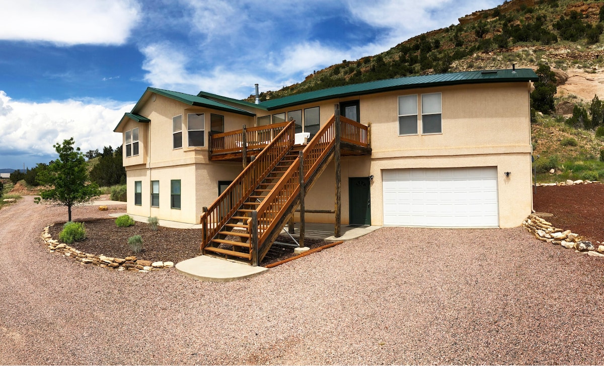 The Skyline House at the Royal Gorge