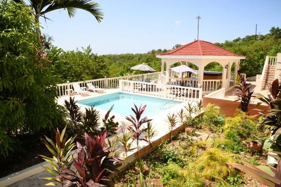 Retreat Guesthouse豪华套房Falmouth Jamaica