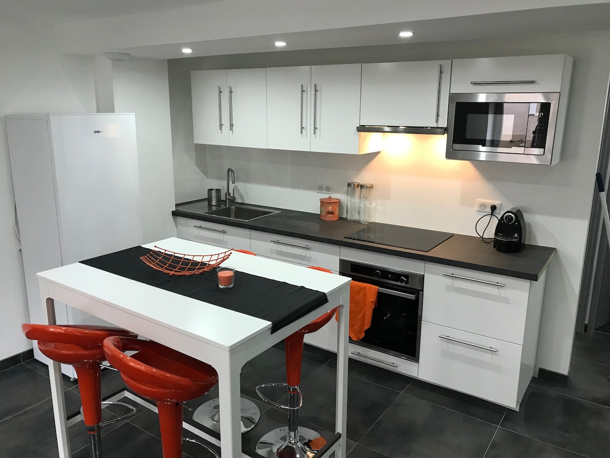 公寓F2、全新、舒适、舒适现代、现代化-50平方米-RDC