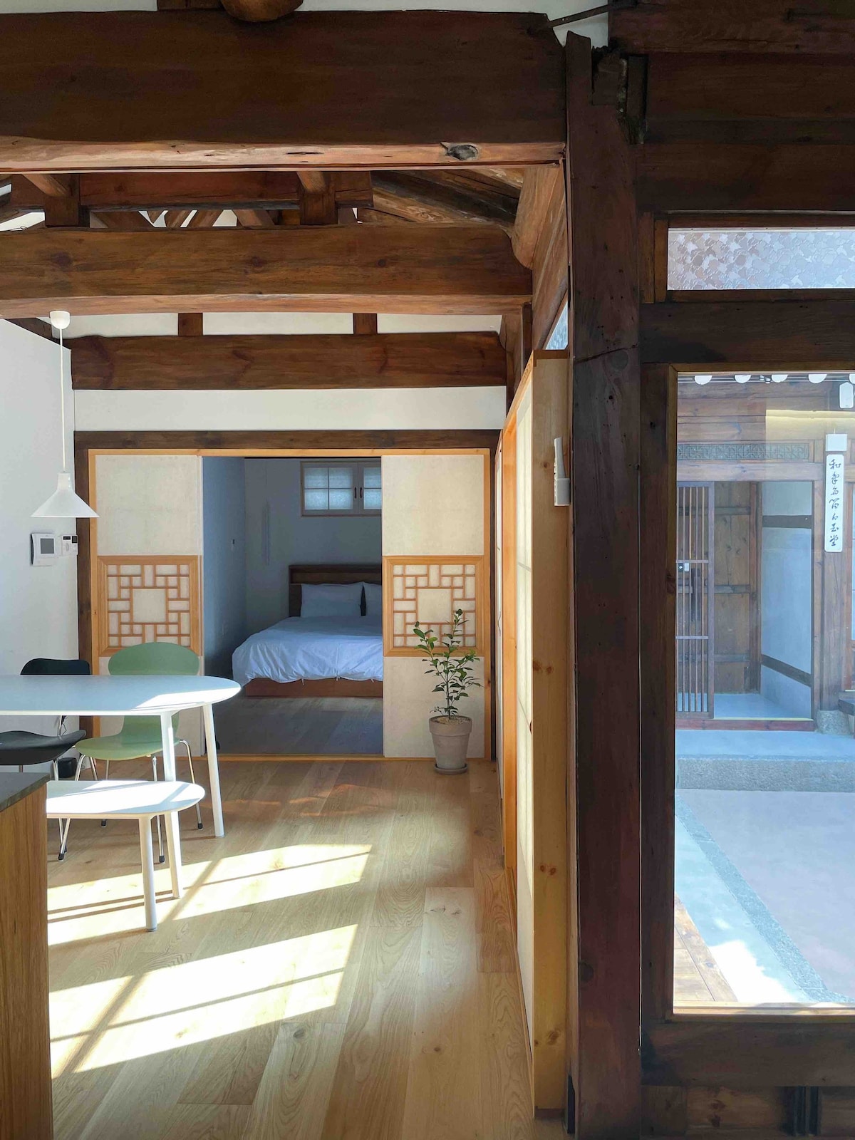 私人韩屋• Hanok Stay Sister House • Unnie House