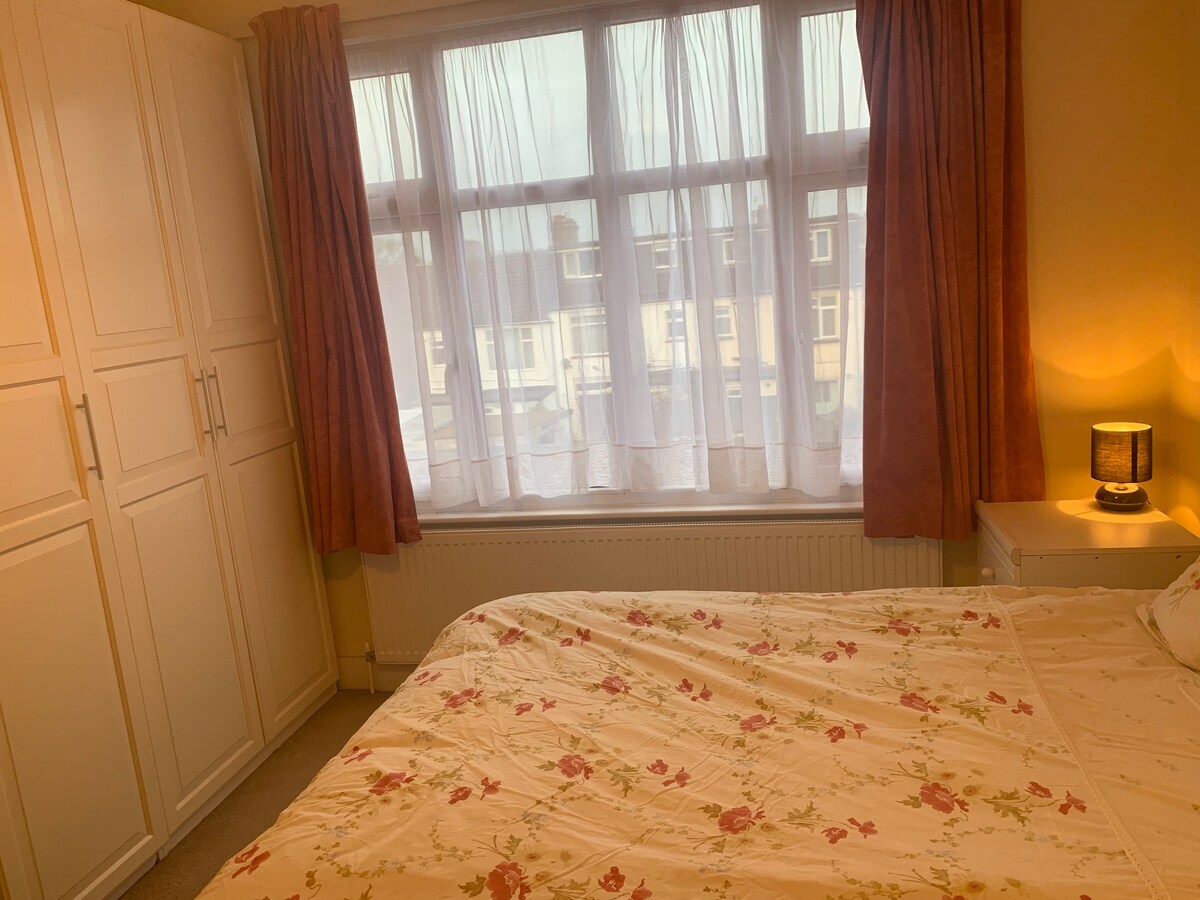 Bounds Green N11-仅£ 660PCM （ 22英镑） -RM02