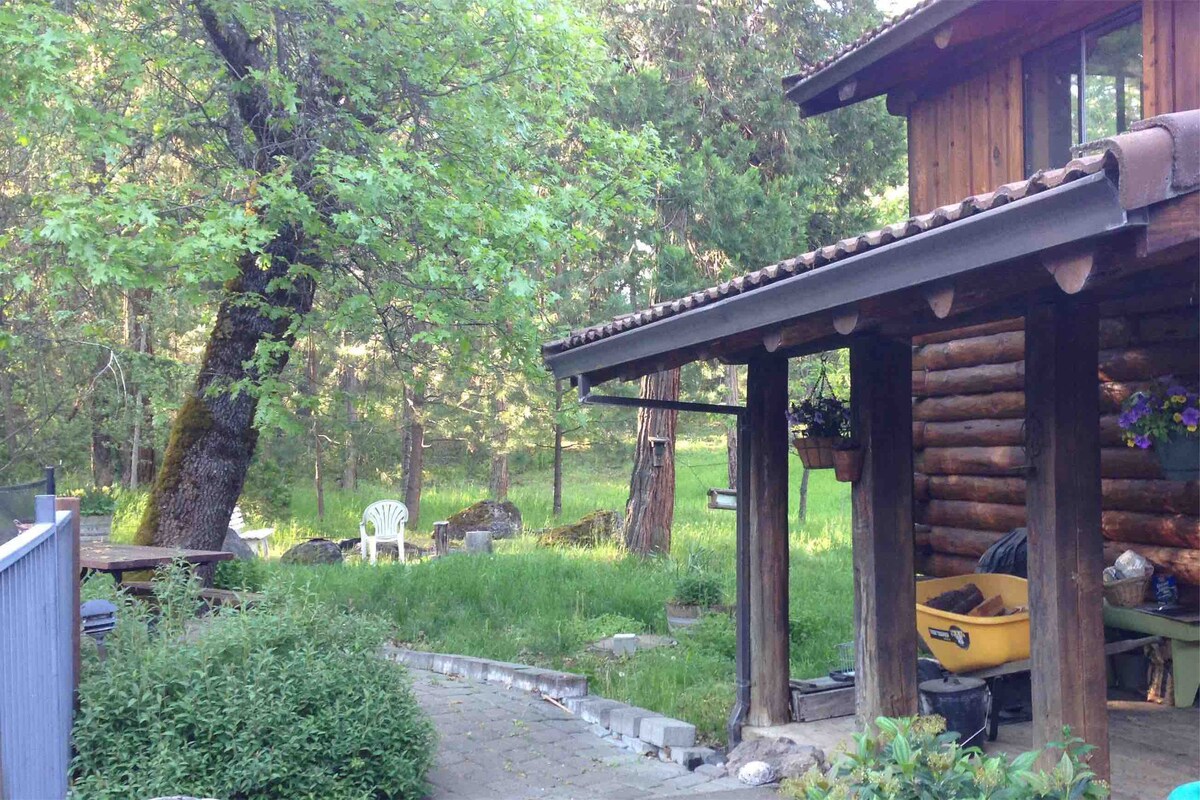 Log home in Butte Falls