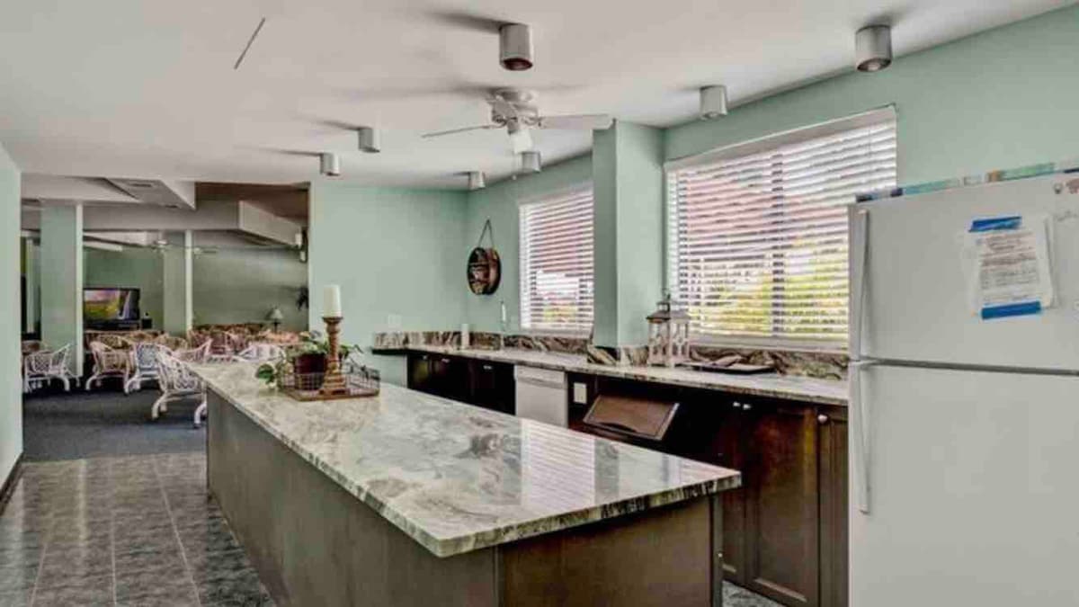 Siesta Key Beach Getaway 2bd/2ba