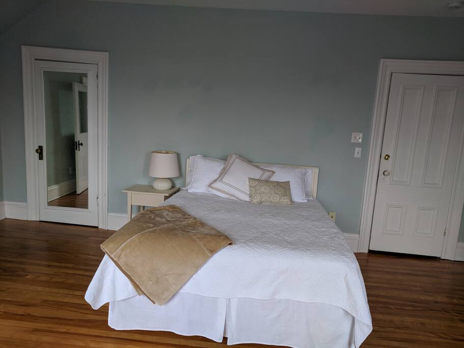 spacious in sackville at the rowanwood