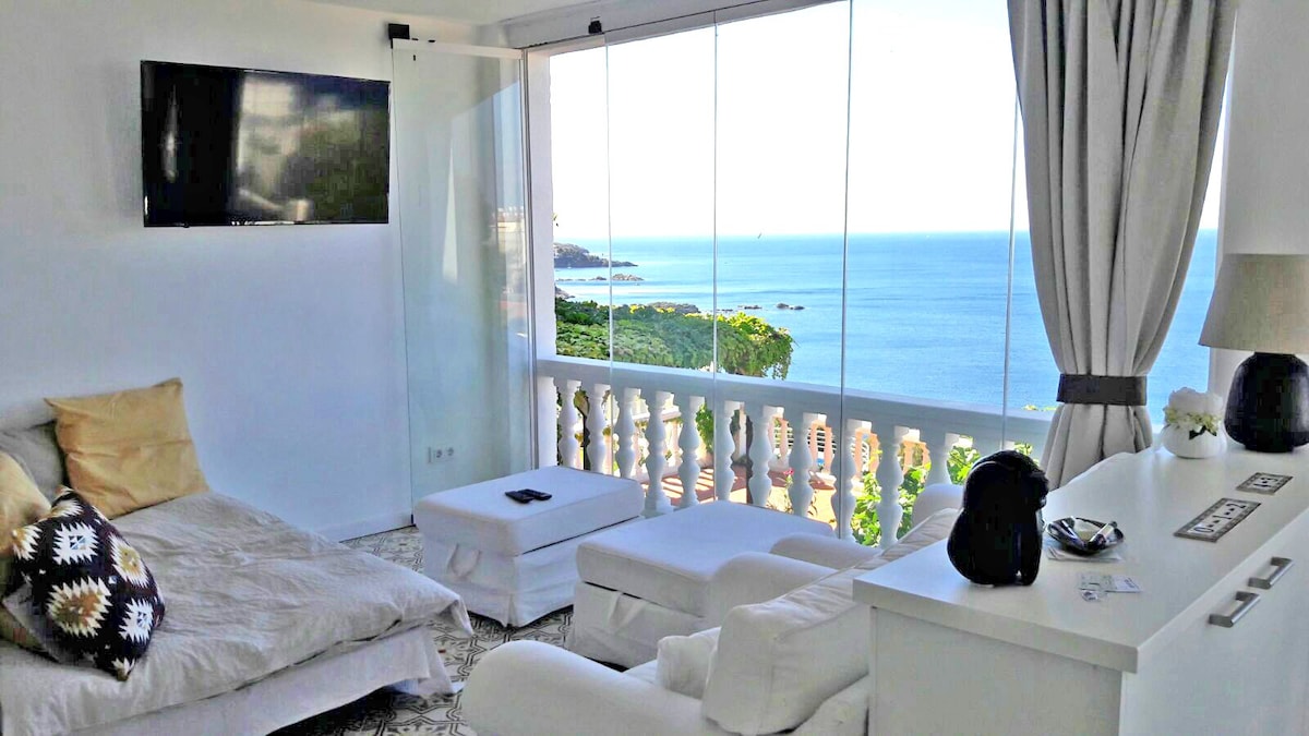 距离令人惊叹的Costabrava海景公寓5米海滩